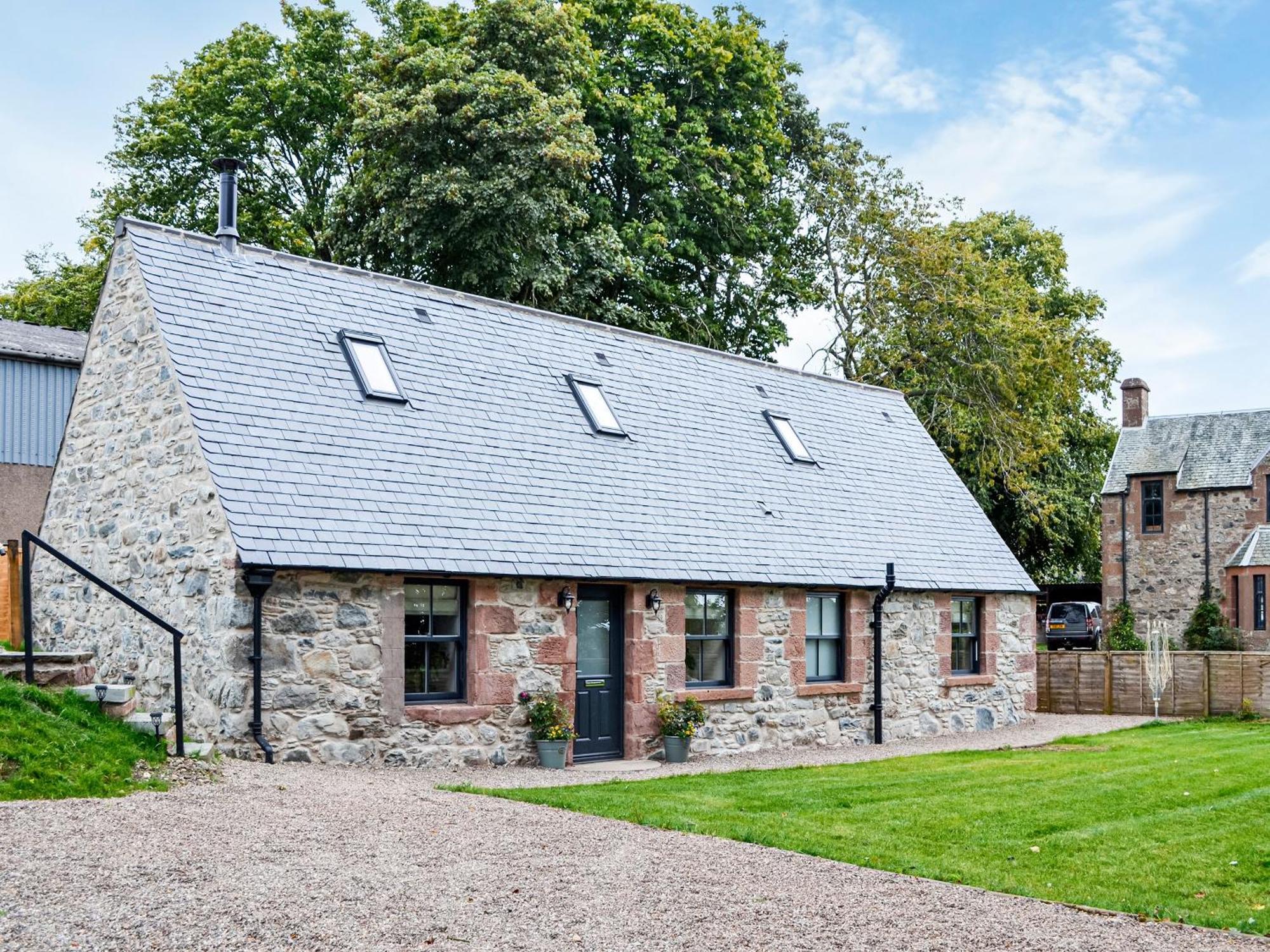 Cullew Bothy Villa Pearsie Exterior photo